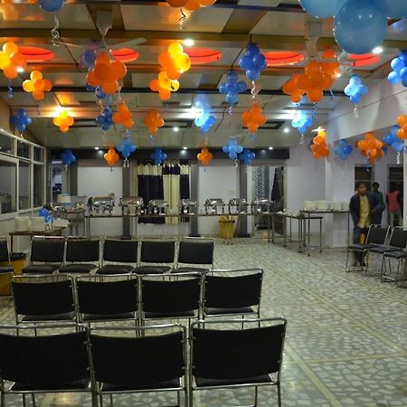 Hotel Rb Palace Dhaulpur Zewnętrze zdjęcie
