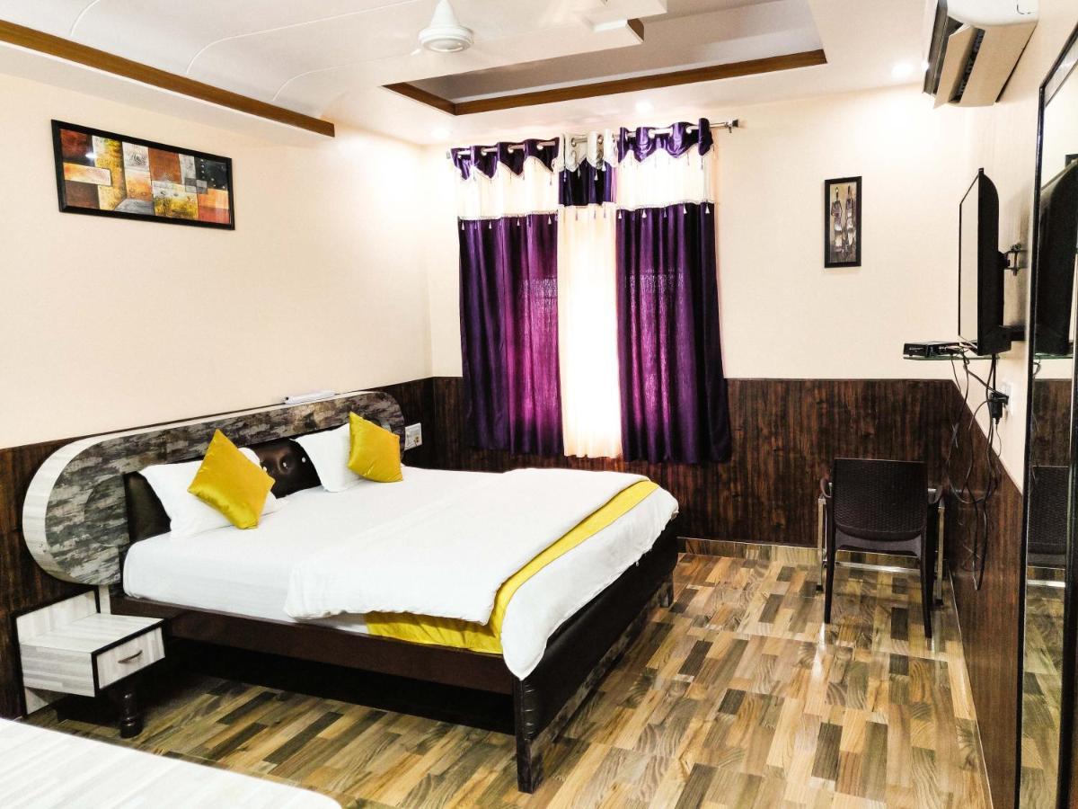 Hotel Rb Palace Dhaulpur Zewnętrze zdjęcie