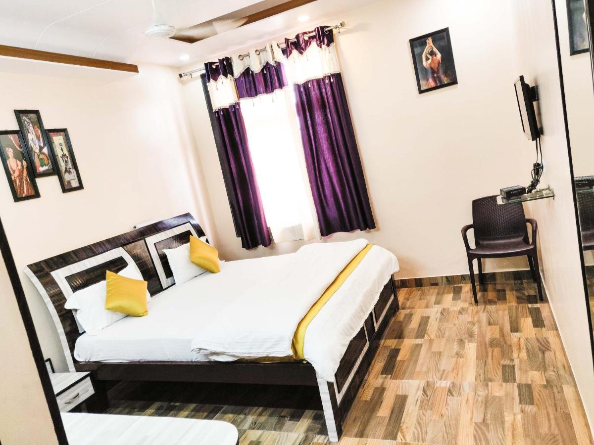 Hotel Rb Palace Dhaulpur Zewnętrze zdjęcie