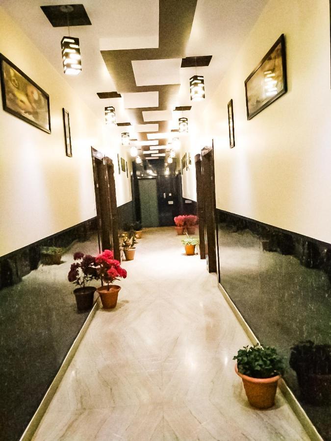 Hotel Rb Palace Dhaulpur Zewnętrze zdjęcie